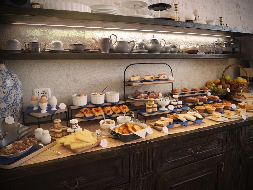 Albergo Diffuso Sotto Le Cummerse 洛科罗通多 外观 照片